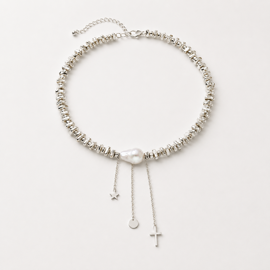 Romantic Pearl Pendant Necklace