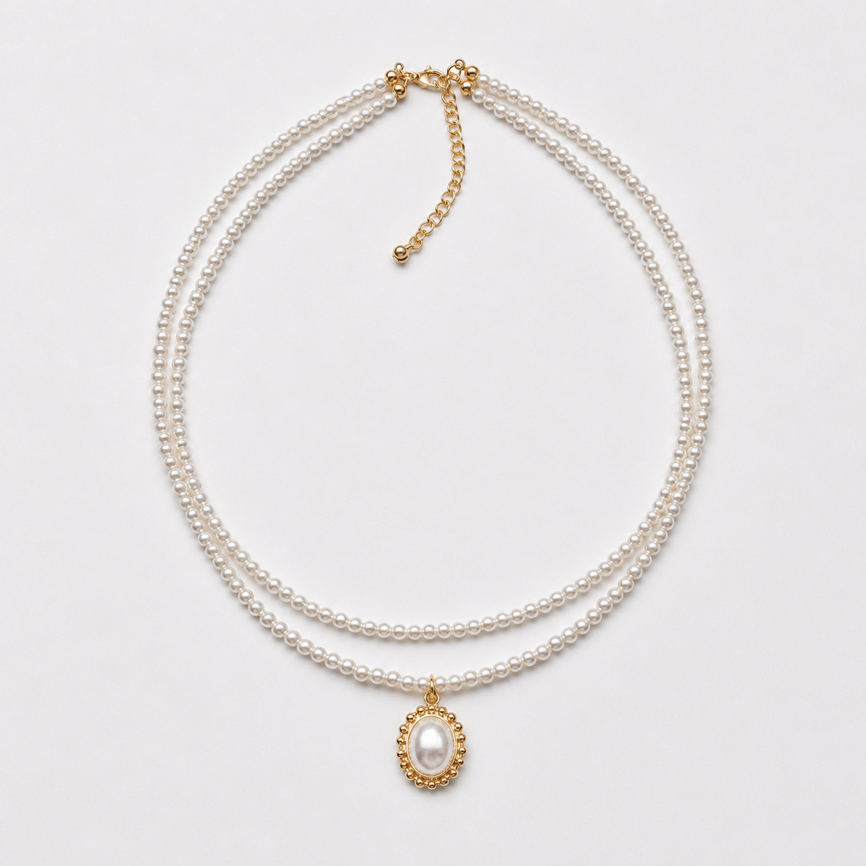 Elegant Layered Pendant Necklace