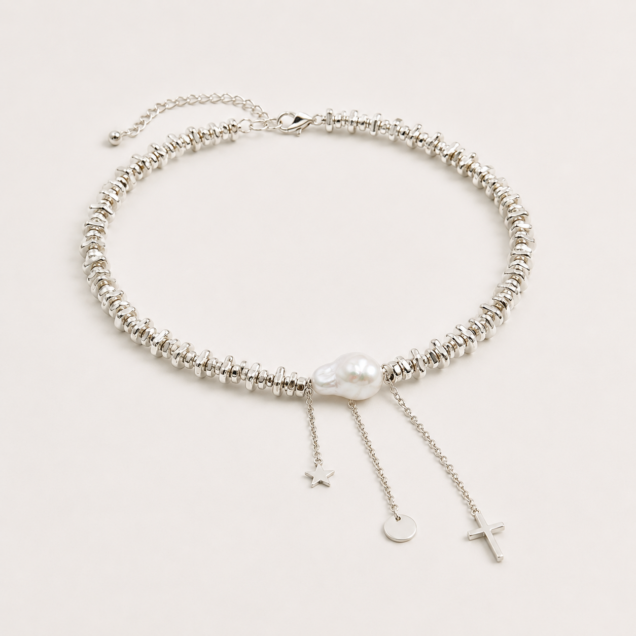 Romantic Pearl Pendant Necklace