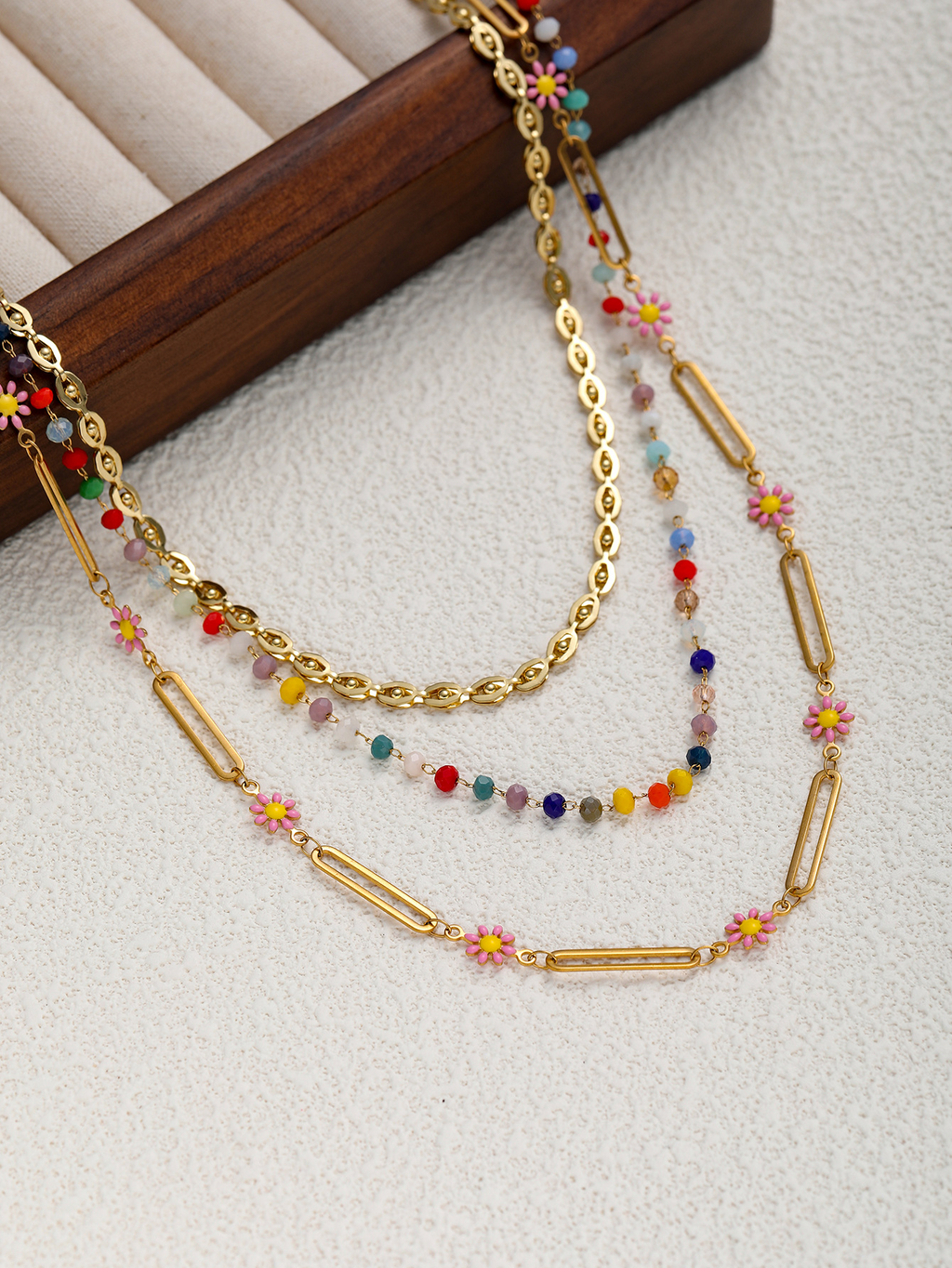 Playful Daisy Layered Necklace