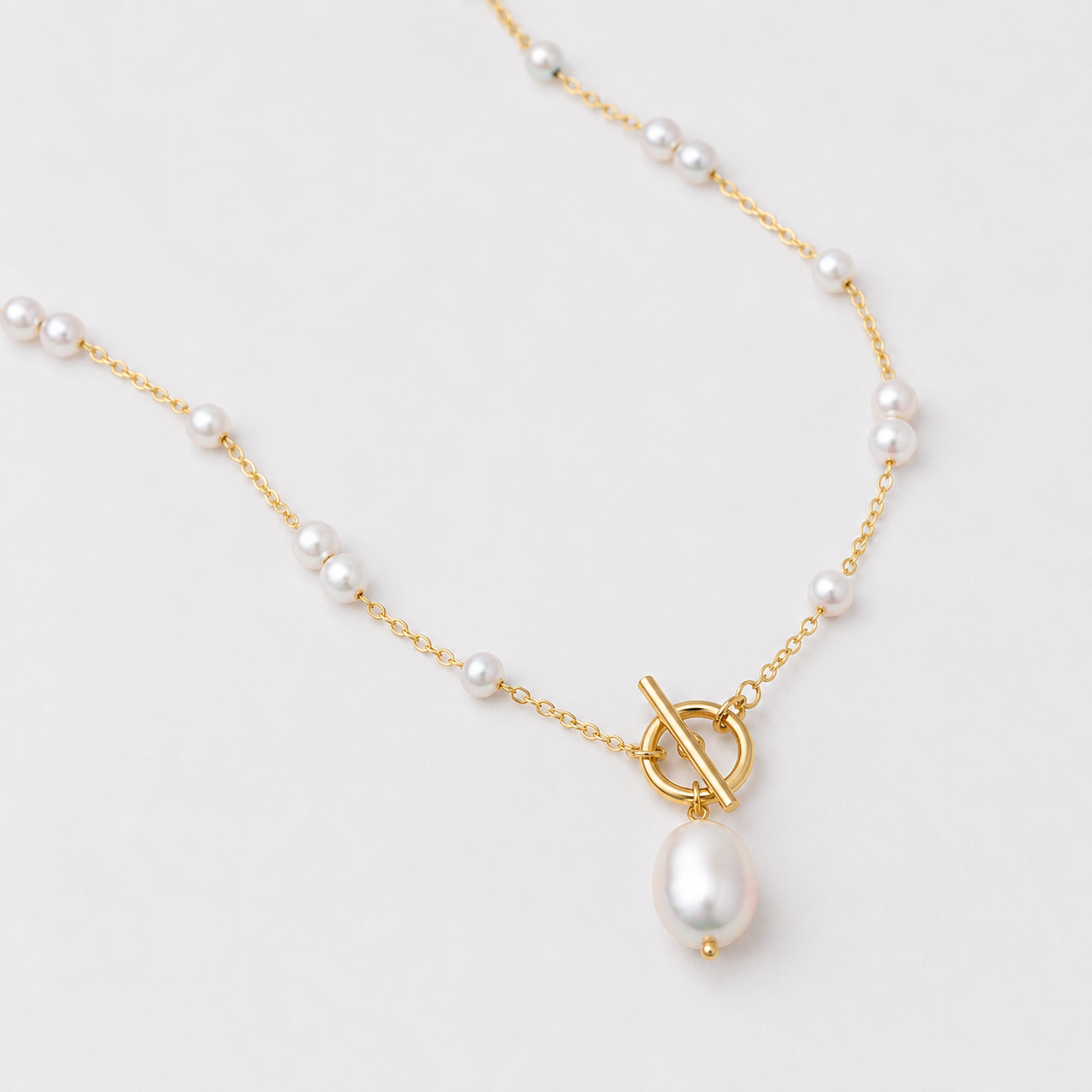 Baroque Pearl Drop Necklace